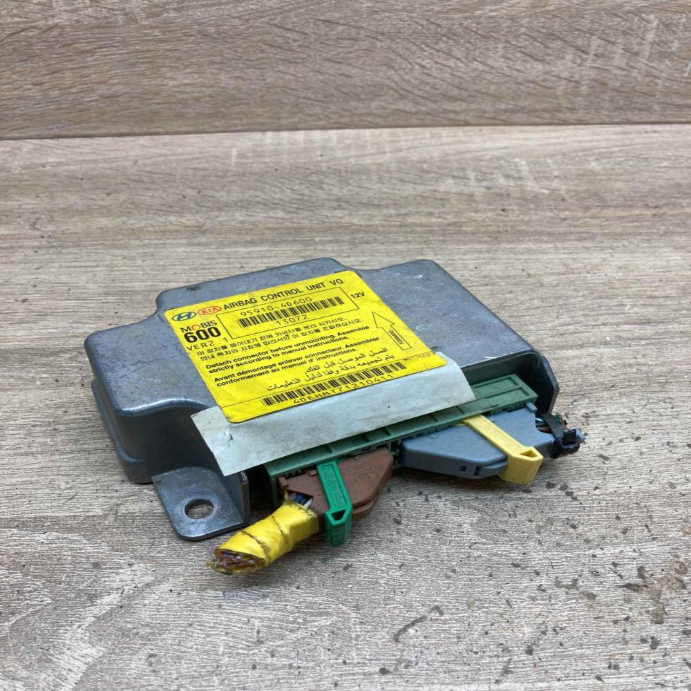 95910 4D600 13072  Airbag control unit/module KIA Carnival