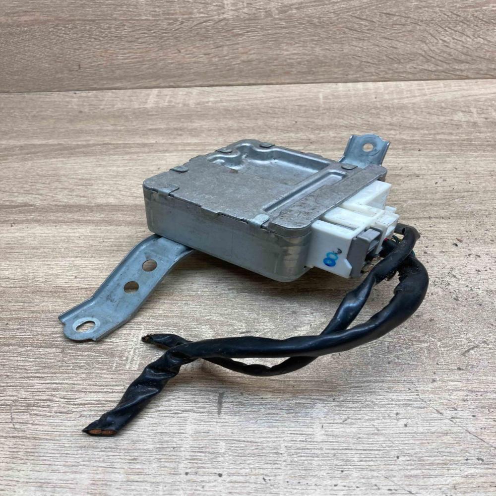 89650 0D030 112900 0650  Power steering control unit/module Toyota Yaris