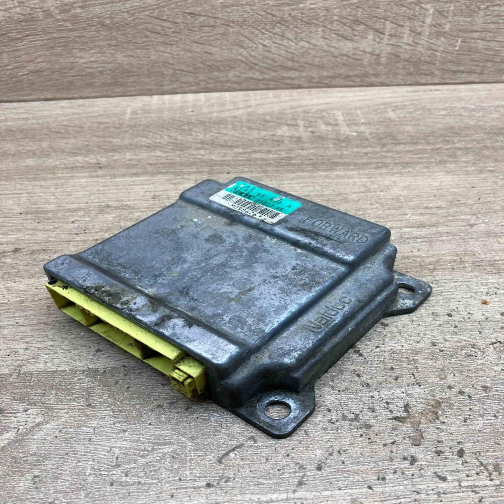 LC62 57 K30 3321746  Airbag control unit/module Mazda 6