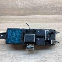 MB953355 MR318828  Fuse module Mitsubishi Space Star
