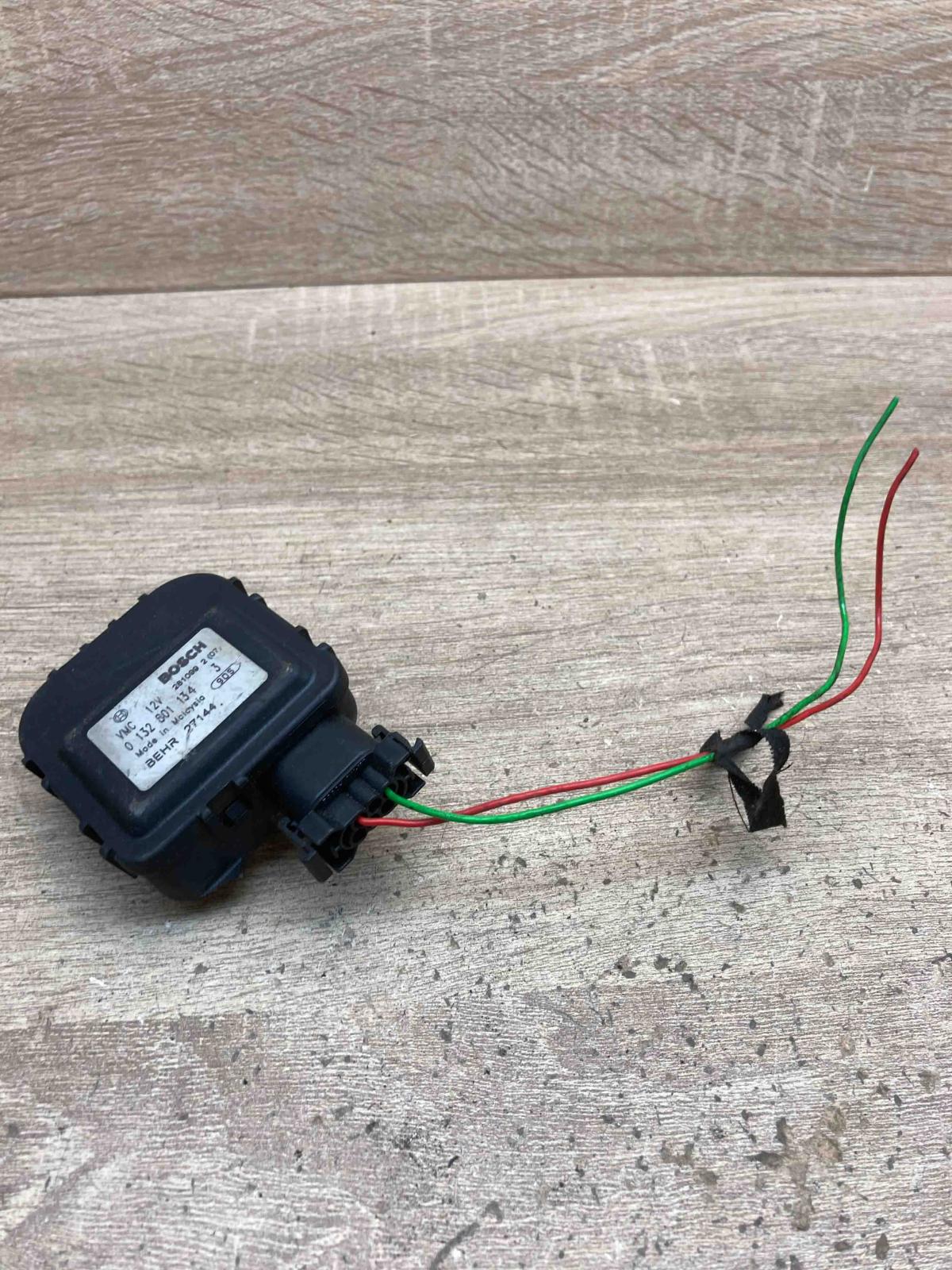 0132801134 27144  Air flap motor/actuator Chevrolet Cruze