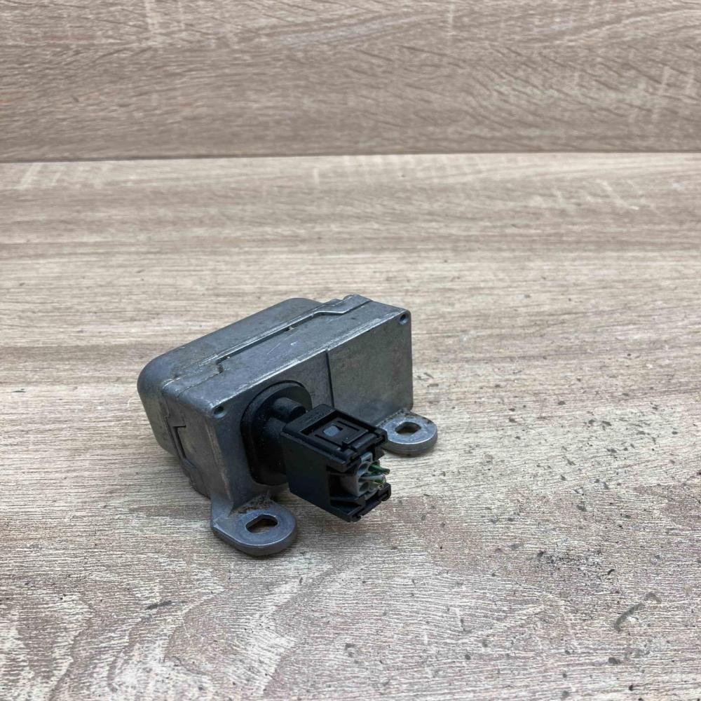 24448214 FY75C19H84  ESP acceleration yaw rate sensor Opel Astra H