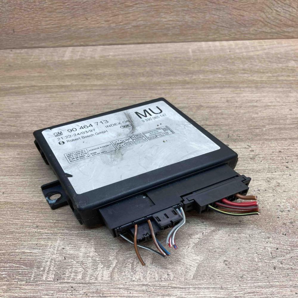 90464713   Comfort/convenience module Opel Vectra B