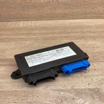 7700421261 B  Used Door central lock control unit/module Renault Safrane
