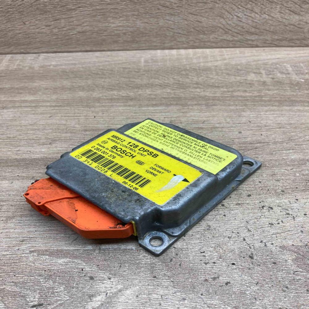 MR912128 0285001379  Airbag control unit/module Mitsubishi Space Star
