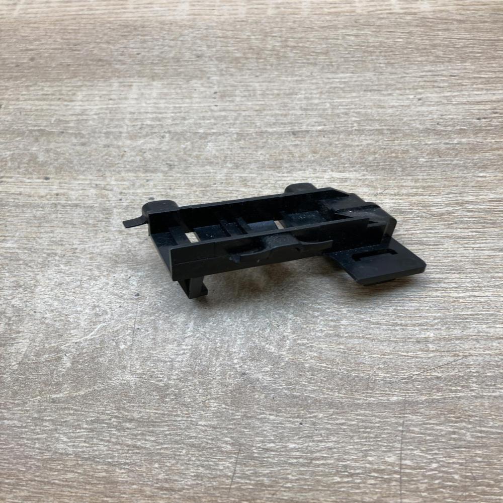 ZH00533450   Other interior part Mercedes-Benz E W214
