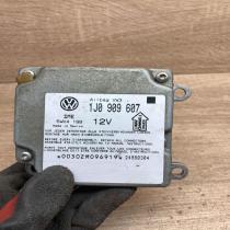 1J0909607 5WK4199 Used Airbag control unit/module Volkswagen PASSAT B5