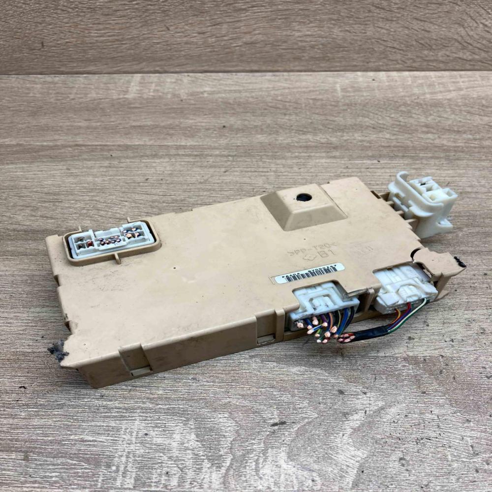 FA404 GY000IQ7   Other control units/modules Mazda 2