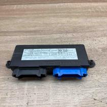 7700421261 B Used  Door central lock control unit/module Renault Safrane