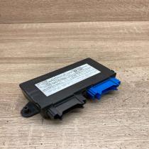 7700421261 B Used  Door central lock control unit/module Renault Safrane