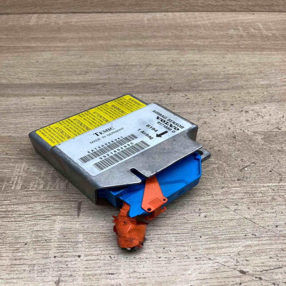 9171880D 6194  Airbag control unit/module Volvo S70  V70  V70 XC