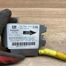 90569350 1923594 Used Airbag control unit/module Opel Vectra B