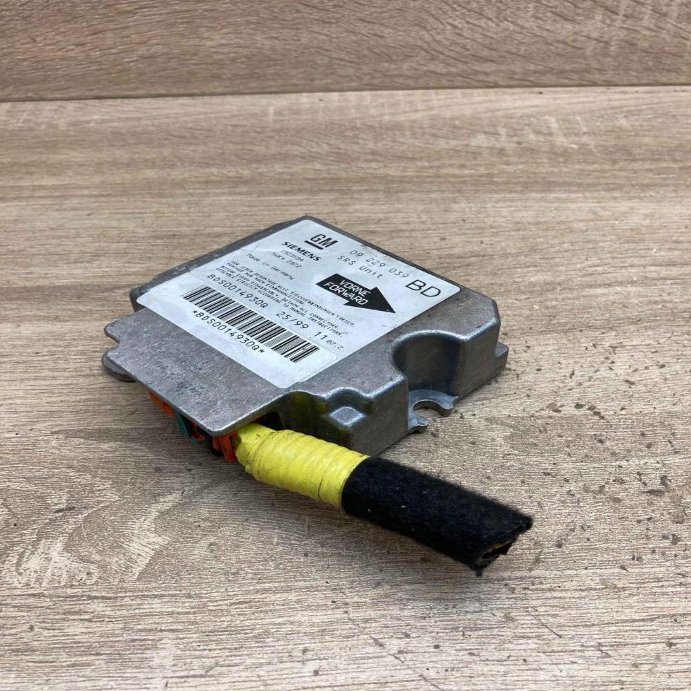 09229039 1923594 Used Airbag control unit/module Opel Vectra B