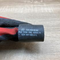 1032030082   Engine coolant pipe/hose Mercedes-Benz E W124