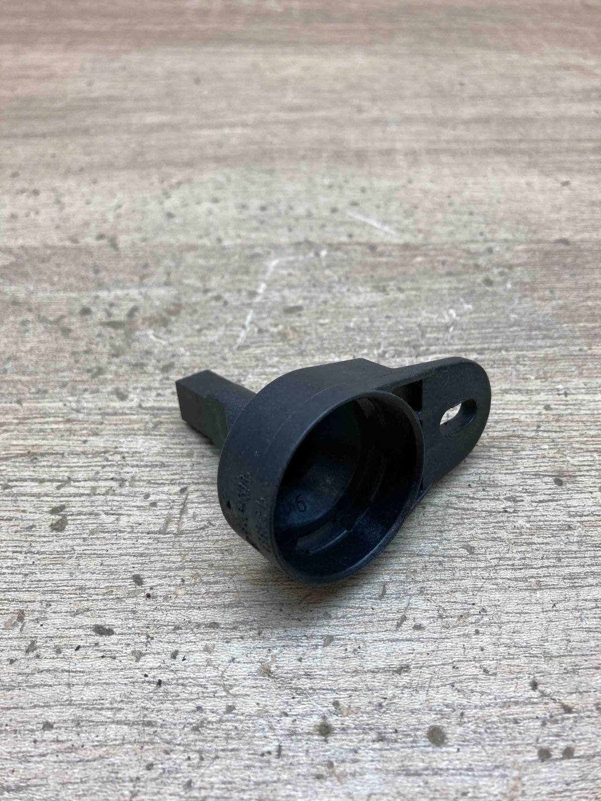 56042559   Rear tail light bulb Jeep Grand Cherokee (WK)