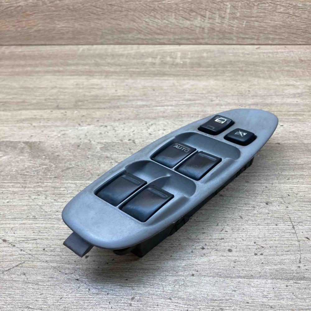 80961 BU400   Electric window control switch Nissan Almera Tino