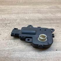 H0201715C   Air flap motor/actuator Jeep Grand Cherokee (WJ)