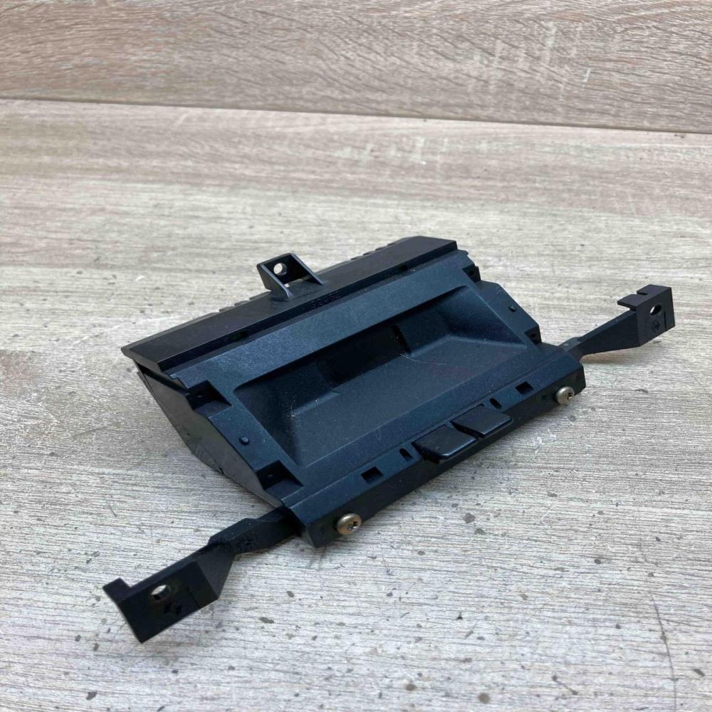 7700822080   Screen/display/small screen Renault Laguna I