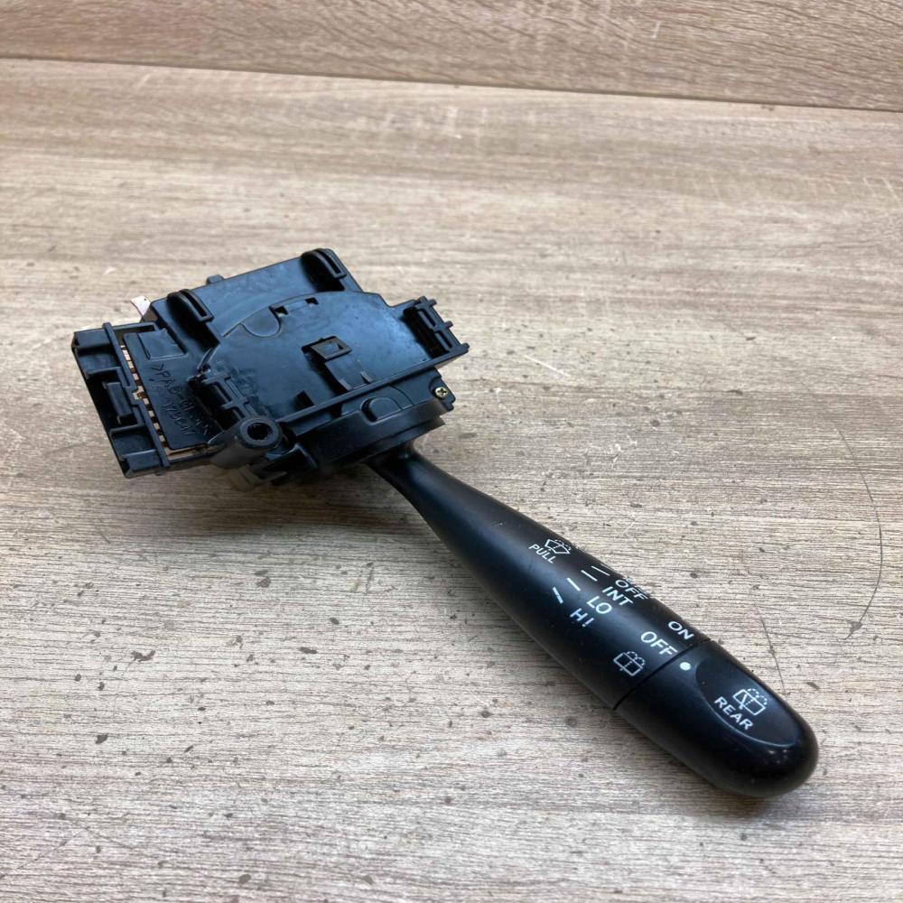 173647 173647  Wiper control stalk Toyota Yaris