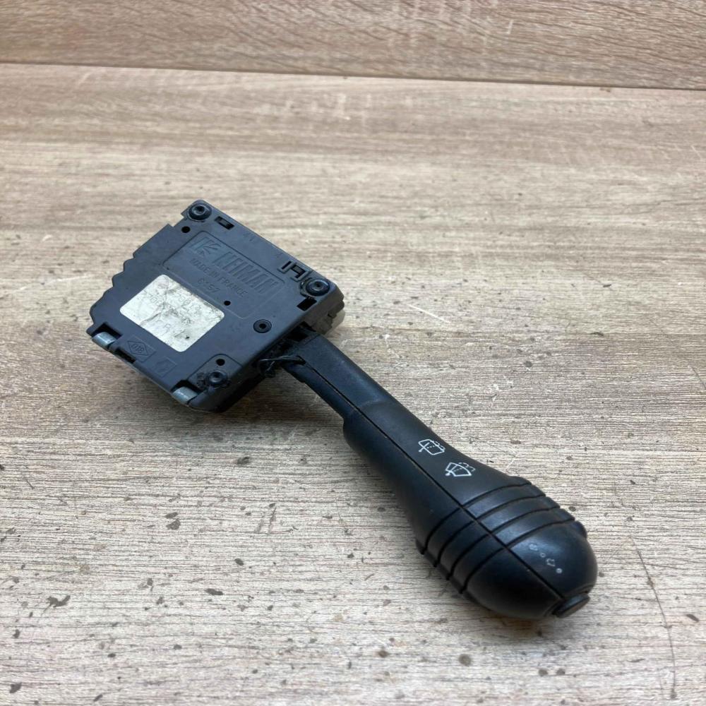 61570014   Wiper control stalk Renault Twingo I