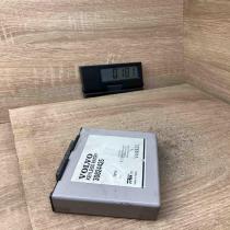 30824425 V40RKE2  Door central lock control unit/module Volvo S40, V40