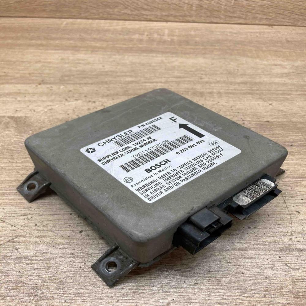 4686242 0285001093 F Airbag control unit/module Chrysler Voyager
