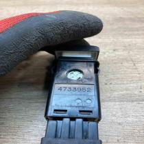 4733952   Fog light switch Saab 9-3 Ver1