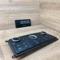 28395 BU700 MA 30102449H  Climate control unit Nissan Almera Tino