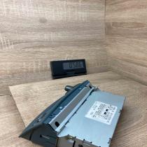 86110 52022 H0 86110 52022  Screen/display/small screen Toyota Yaris