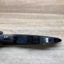 30638694 02W375  Electric window control switch Volvo S40, V40