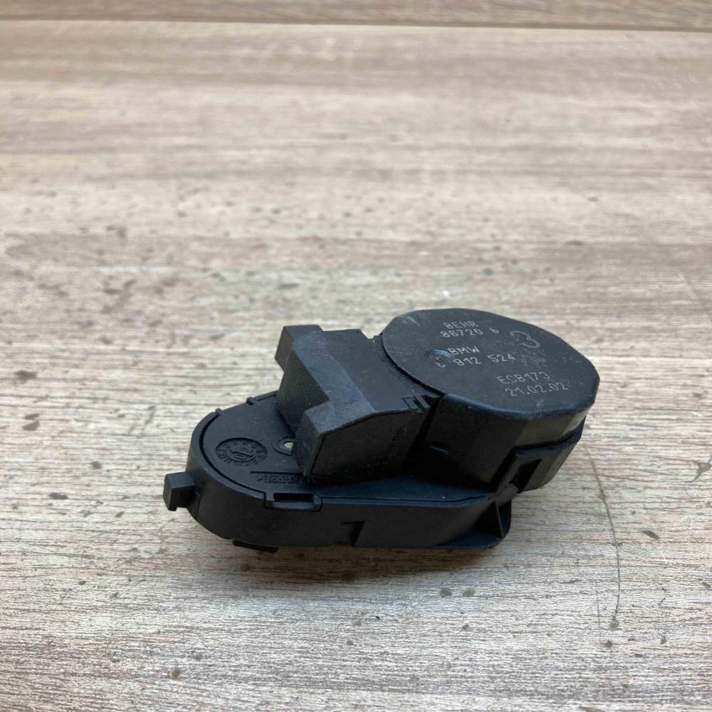 6912524 ECB173  Air flap motor/actuator BMW 3 E46