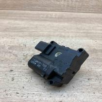 113800 2051   Air flap motor/actuator Nissan Almera N16