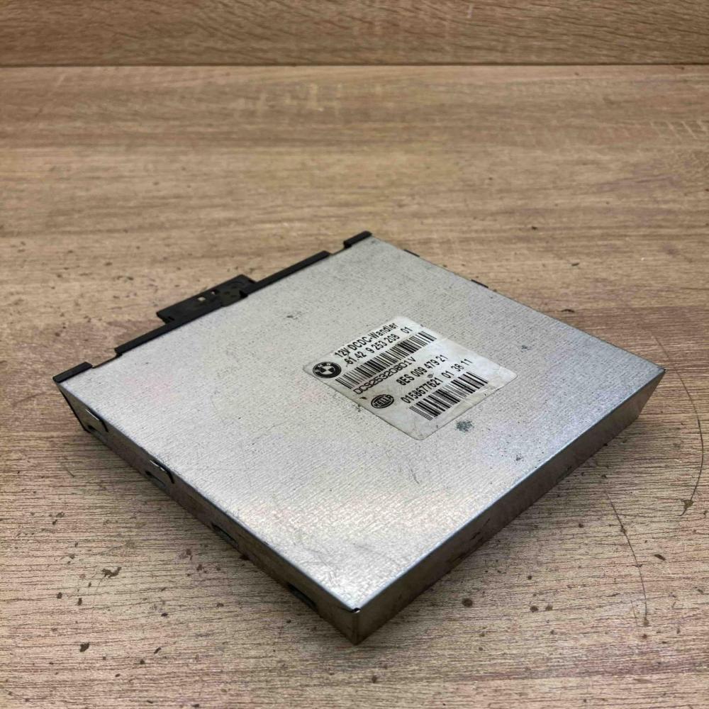 9253208 8ES009479 21  Voltage converter/converter module BMW 3 E90 E91
