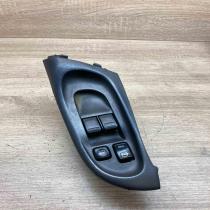 80961 BM500   Electric window control switch Nissan Almera N16