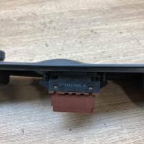 7700417486B 7701699597  Electric window control switch Renault Laguna I