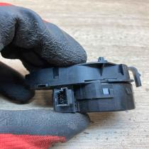 6934824   Air flap motor/actuator BMW 3 E46