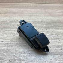CC33 66 370A 5263T5  Electric window control switch Mazda 5