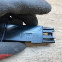 134139   Headlight level height control switch Mazda 6