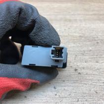 36997B D30101  Headlight level height control switch Nissan Almera Tino