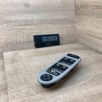 96498423ZW   Electric window control switch Citroen C5