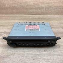 96476992ZE PU 2472B  Radio/GPS head unit trim Citroen C5