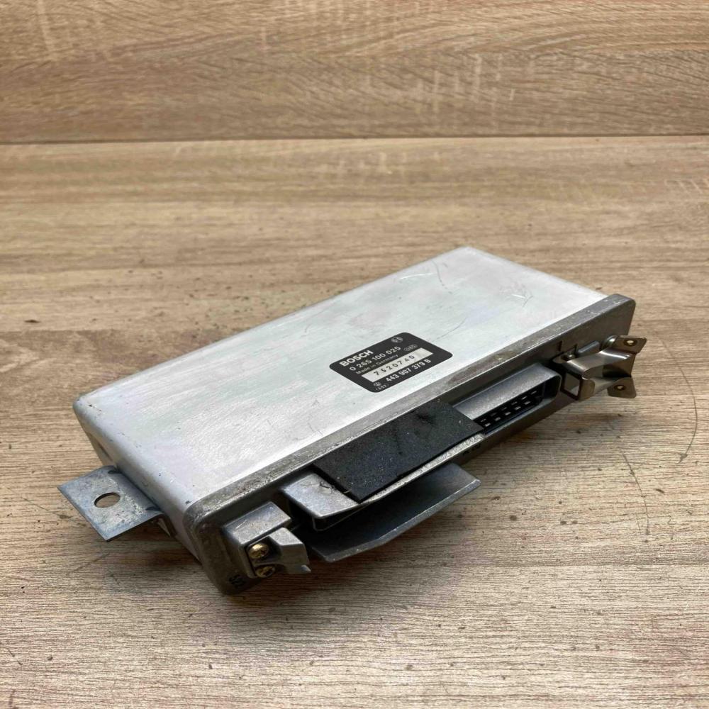 443907379B 0265100025  ABS control unit/module Audi 80 90 B3
