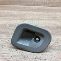 8235613 Z410  Parcel shelf load cover mount bracket BMW 5 E39