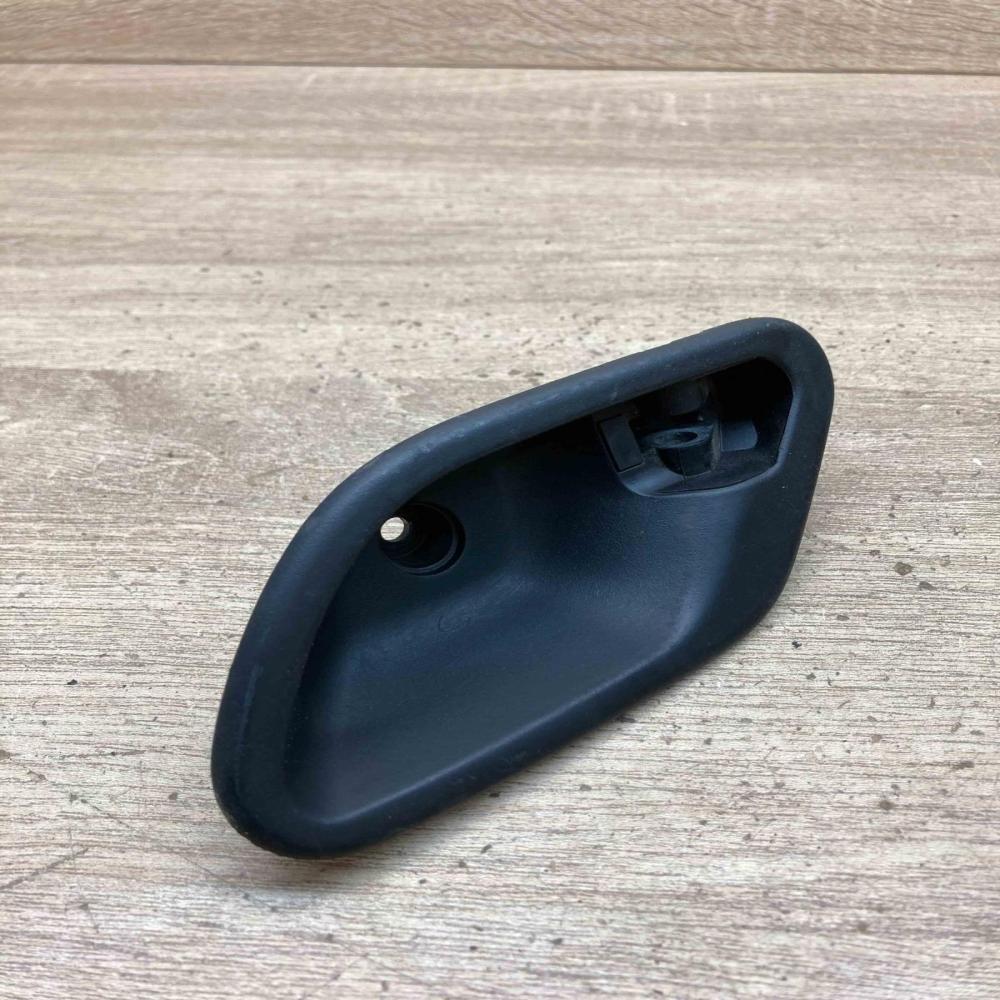 8125513  Plastic Rear door interior handle trim BMW 5 E39