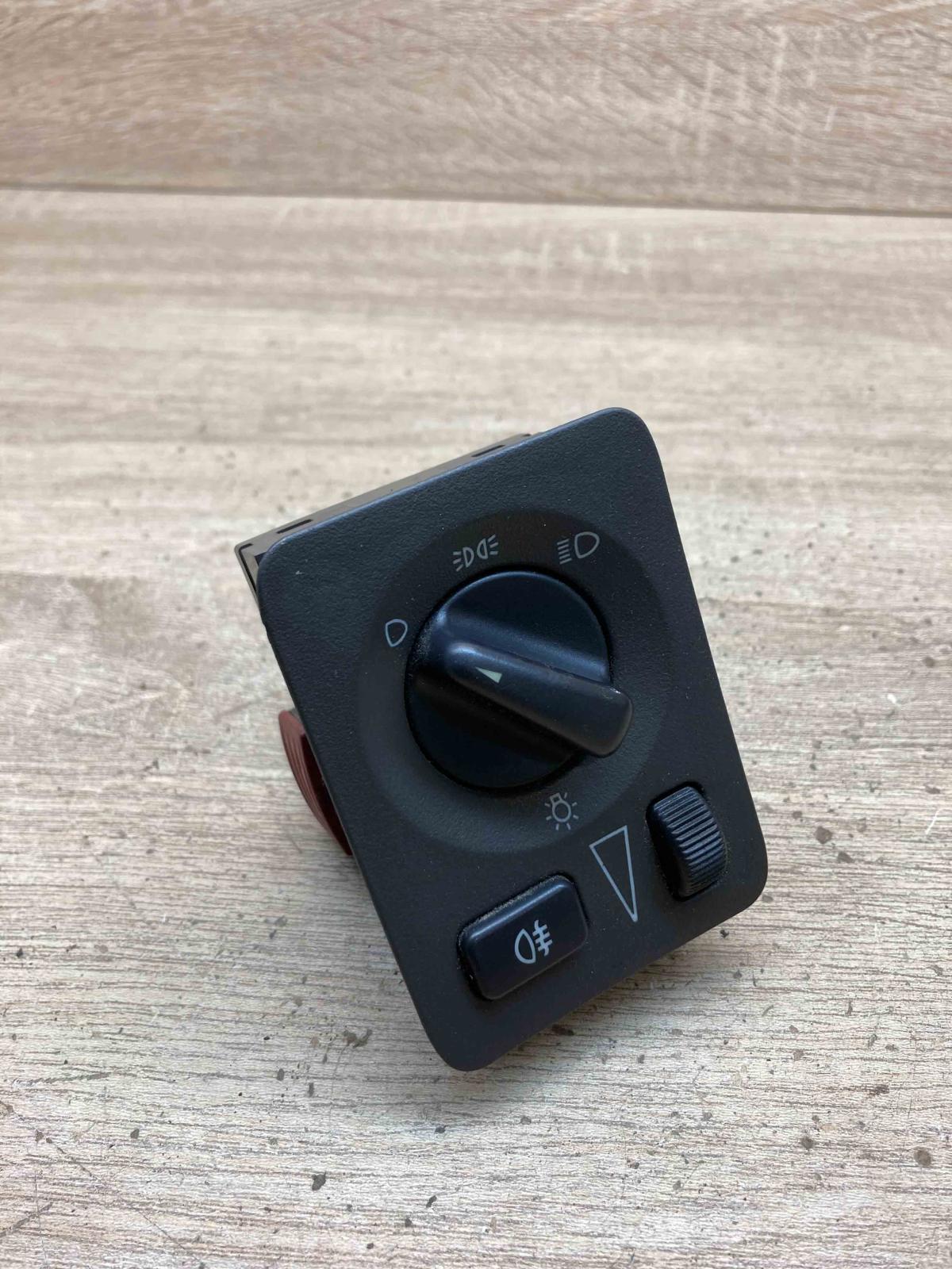 4616124 758173 With Plug Light switch Saab 9-5