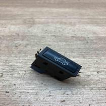 8365579   Tailgate opening switch BMW X5 E53