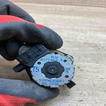 8377462   Air flap motor/actuator BMW 5 E39