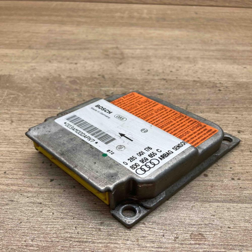 8D0959655C 0285001176  Airbag control unit/module Audi A4 S4 B5 8D