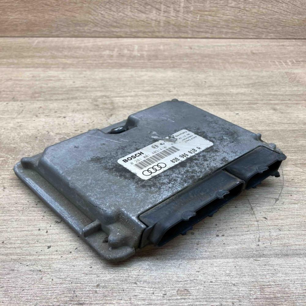038906018A 0281001409  Engine control unit/module ECU Audi A3 S3 8L