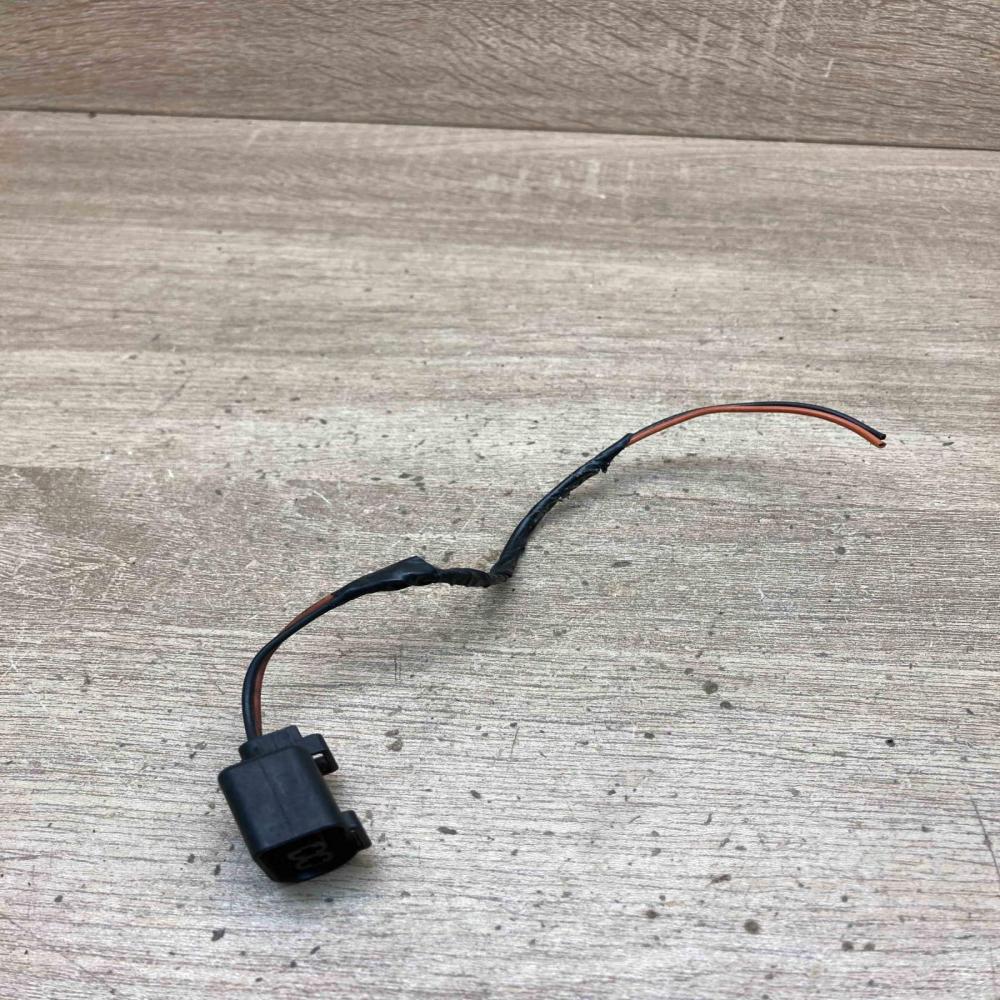 8364516 18139 14725  Plug wire BMW X5 F15